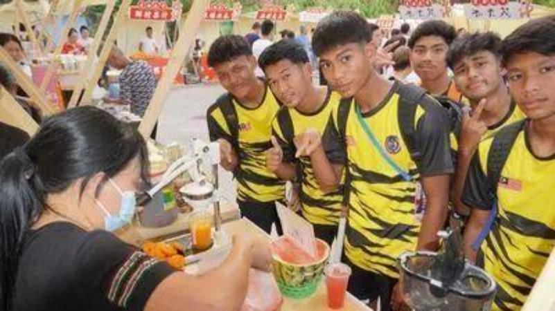 首届2025年U18曲棍球亚洲杯赛达州开幕 亚洲曲棍球新星齐聚川东热土(图7)