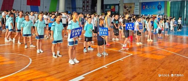 “好运山东”2025“千鸟杯”青少年游泳公开赛在夏津开赛(图3)