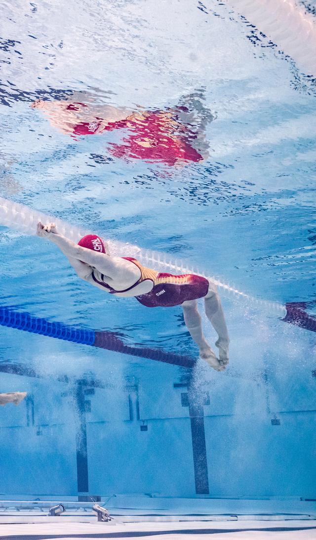 从X5到全景无人机！影石创新以全品类布局+软硬件协同领跑全球(图1)