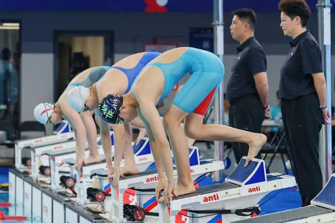 九游体育：潘展乐、汪顺、张雨霏、孙杨出战……首日产生4枚金牌(图1)