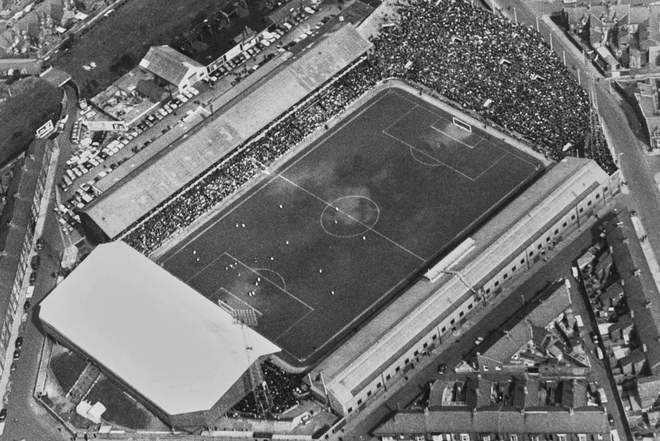 九游体育:TA报道新赛季英超20支球队起源故事:从教堂、工厂到遛狗趣事(图8)