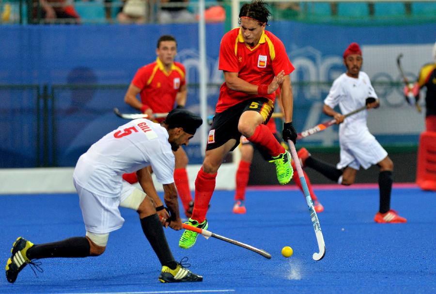 2025呼伦贝尔青少年曲棍球锦标赛落幕：莫旗队能否延续辉煌？(图1)