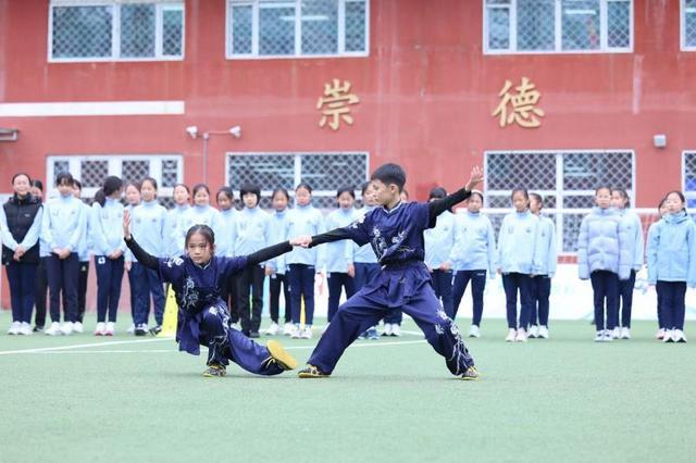 2025年北京市青少年科学健身指导普及活动进校园(图1)