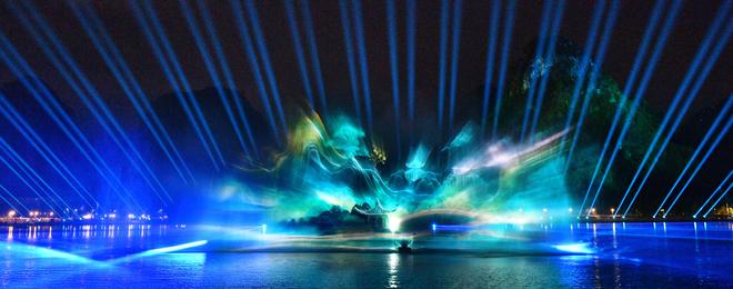 西江网评丨“展”山水底色 “织”城市新象(图2)