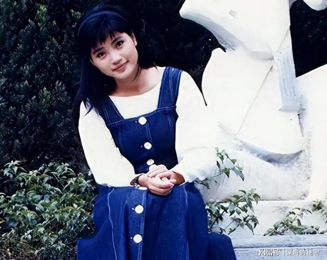 九游app：她58岁仍是干净之身至今没谈过恋爱除非是最爱不然不会献身(图19)