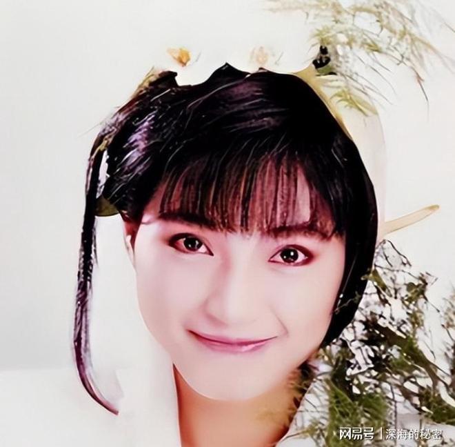 九游app：她58岁仍是干净之身至今没谈过恋爱除非是最爱不然不会献身(图14)