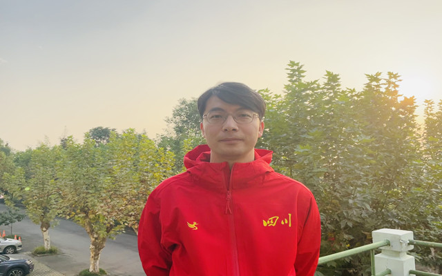 九游体育：上海市文来中学初中部：让学校成“百花园”赋能学生成长(图1)