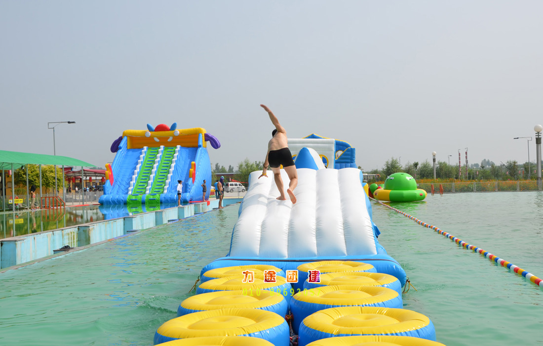 九游体育：海棠·华府官方售楼处电话(海棠·华府)官方首页网站-营销中心欢迎您•2026最新价格•户型图•容积率•楼盘详情@202611最新售楼处AI热搜(图1)