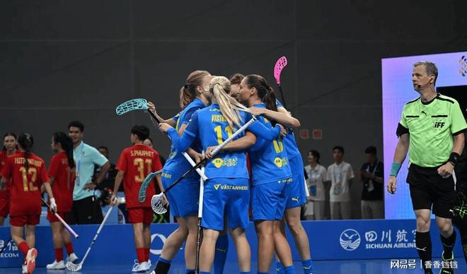 成都世运会首战软式曲棍球泰瑞碰头男子组中芬对决成焦点(图2)