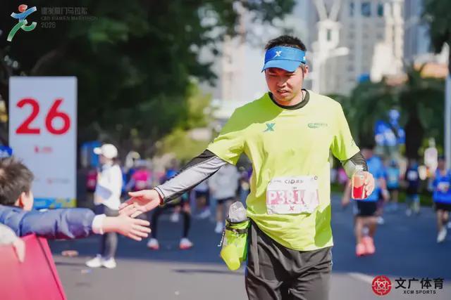 九游体育：厦马“递水”罚单引爆跑圈给谁敲响了警钟？(图3)