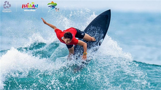 浪尖竞逐启新程 2026年全国冲浪冠军赛暨亚运会冲浪项目选拔赛万宁圆满落幕(图2)