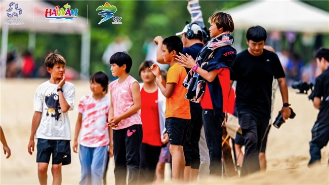 浪尖竞逐启新程 2026年全国冲浪冠军赛暨亚运会冲浪项目选拔赛万宁圆满落幕(图10)