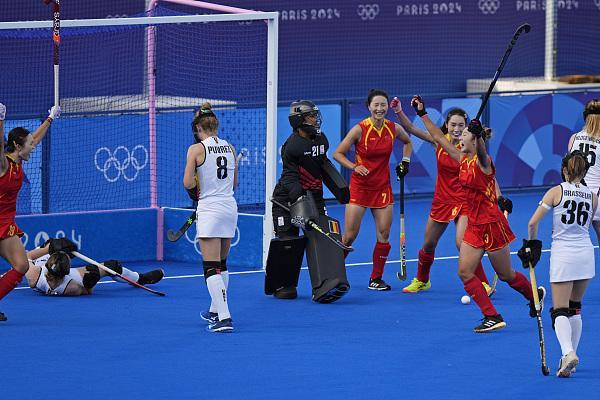 九游官网入口:聚焦 门将神奇三连扑 中国女曲时隔16年再进决赛(图2)