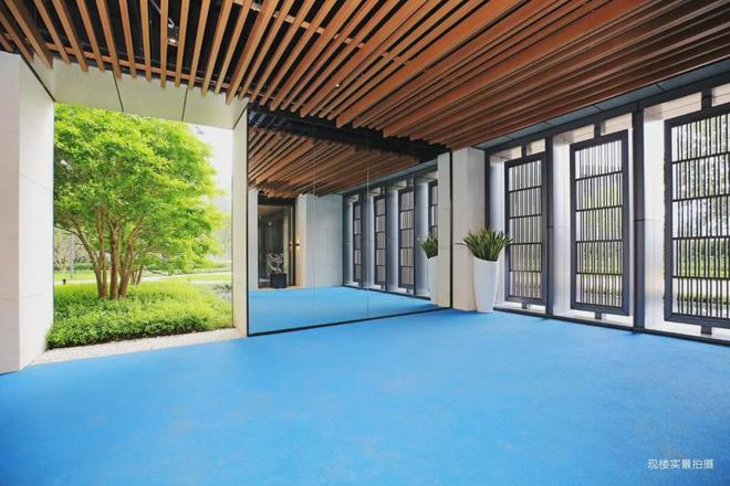 九游体育：⏰官方启幕 新世界临海揽山售楼处发布：以匠心品质定义新生活！(图17)