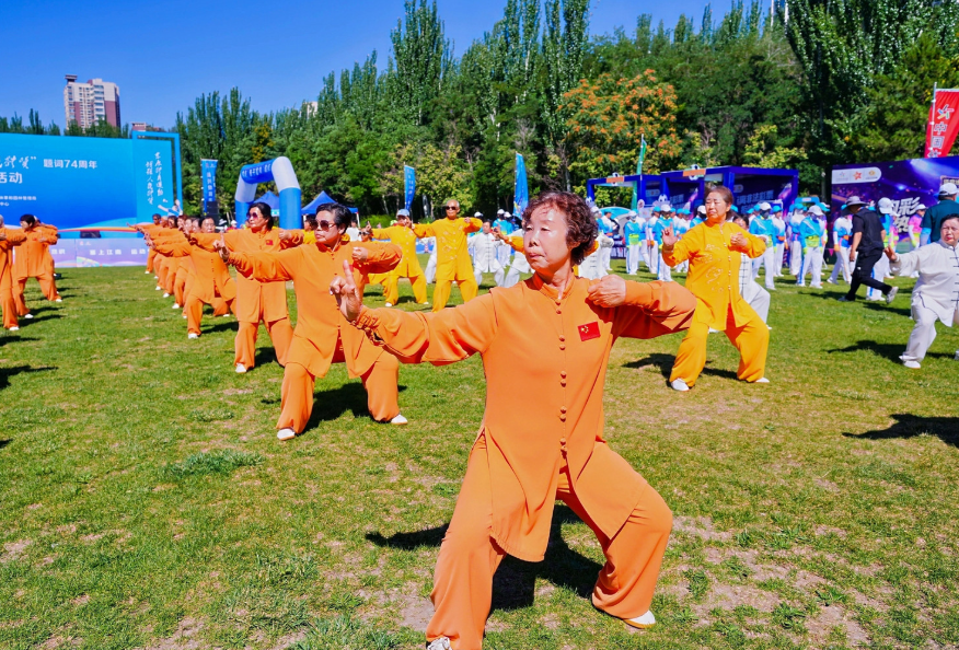 解锁健康生活新范式!这场体育嘉年华出彩又出圈(图2)