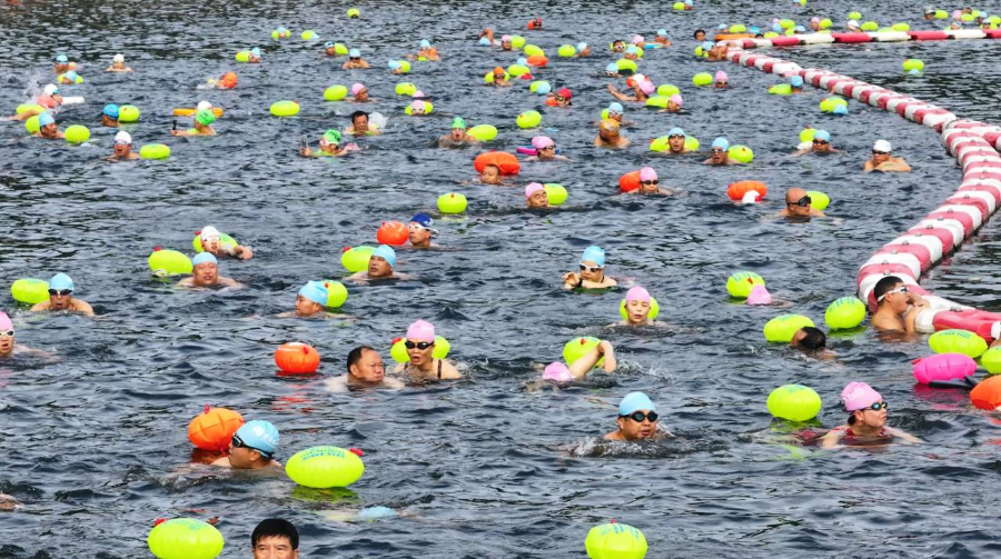 2026“富滇银行杯”昭通市游泳比赛暨水富金沙江“万人·万米”公开水域游泳全国邀请赛火热开赛_新华网(图3)