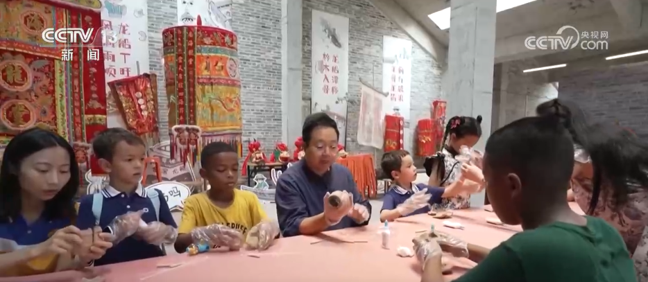“端午经济”热气腾腾中国龙舟文化“划”向全世界(图4)